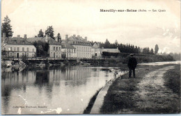 10 MARCILLY - Les Quaias (état Coin Gauche Pli )   * - Marcilly