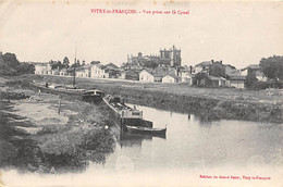 Vitry Le François           51           Vue Prise Sur Le Canal. Péniches    (voir Scan) - Vitry-le-François