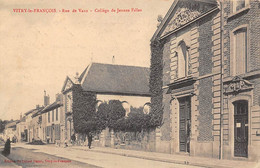 Vitry Le François           51        Rue De Vaux. Collège De Jeunes Filles    (voir Scan) - Vitry-le-François