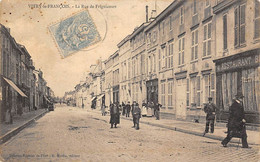 Vitry Le François           51           La Rue De Frignicourt               (voir Scan) - Vitry-le-François