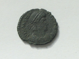 Monnaie Romaine En Bronze - A IDENTIFIER  **** EN ACHAT IMMEDIAT *** - Autres & Non Classés