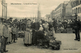 Audierne * Le Marché Aux Poissons * Marchandes * Coiffe Coiffes Bretonnes - Audierne