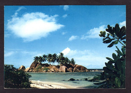 SEYCHELLES - Les îles Enchantées  ( Editions Mancham-Zuber N° 4 ) - Seychelles