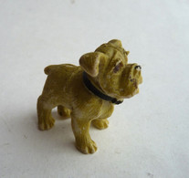 FIGURINE En Pvc CHIEN BOULEDOGUE MEG 1995 - Perros