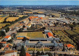 79-CELLES-SUR-BELLE- VUE AERIENNE LE GROUPE SCOLAIRE ET LE QUARTIER INDUSTRIEL - Celles-sur-Belle