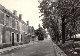 79-LEZAY- L'AVENUE DE LA GARE - Autres & Non Classés