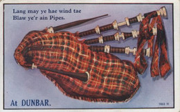 NOVELTY 12 IMAGE PULL-OUT: BAGPIPES, At DUNBAR, EAST LOTHIAN, SCOTLAND Pu1933 - East Lothian