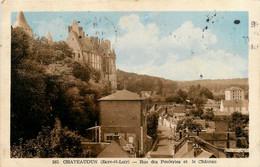 Chateaudun * La Rue Des Fouleries Et Le Château - Chateaudun