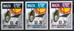 MALTE                         N° 375/377                    NEUF** - Malta