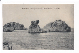 Port-Blanc - Groupes De Rochers à L'Ile Du Château - Le Gouffre - Penvénan