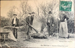 En Morvan  Paysans Brûlant  Leur  Porc Moreau-Fabre  Avallon - Bourgogne