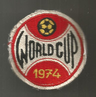 Sports , Football  , écusson , WORLD CUP 1974 - Apparel, Souvenirs & Other