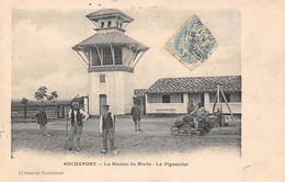 Rochefort Sur Mer       17         Pigeonnier De  La Maison Des  Marins          (voir Scan) - Rochefort