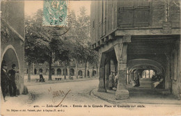 CPA LISLE-sur-TARN Entree De La Grande Place Et Couverts Xve Siecle (1087609) - Lisle Sur Tarn