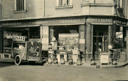 Chateaubriant * Devanture Quincaillerie Chauffage Sanitaire Maison COUPU * Commerce Magasin * Photographe F. Royer - Châteaubriant