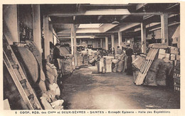 Saintes       17    Coopérative Des Charentes Et Des Deux Sèvres .Entrepôt Epicerie Halle D'expédition      (voir Scan) - Saintes