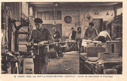 Saintes      17    Coopérative Des Charentes Et Des Deux Sèvres .Entrepôt Epicerie Menuiserie Ajustage   (voir Scan) - Saintes