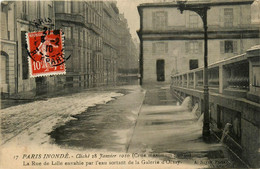 Paris * 7ème * La Rue De Lille Envahie Par L'eau Sortant De La Gare D'orsay * Inondé Inondations 28 Janvier 1910 - Distretto: 07