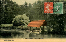 évry Le Châteaux * Le Vieux Lavoir * Laveuses * Cpa Toilée Colorisée - Evry