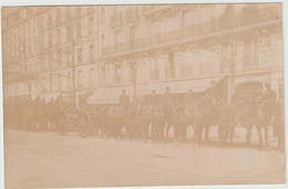 4076 PARIS Photographie 8x5 Identifiée Avenue Des Ternes Préparation Défilé Militaire Soldat Av. 1900 Artillerie Cheval - Ancianas (antes De 1900)