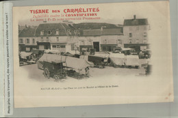 MAULE La Place Un Jour De Marché Et L'Hôtel De La Corne- TISANE DES CARMELITES FEVRIER 2021 FR 153) - Maule