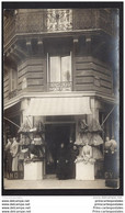 CPA 75 Carte Photo Devanture De Magasin D'habillement  Angle Rue De La Croix Et Vieux Colombier - Arrondissement: 06