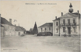 37   Clere Les Pins   -  La Mairie Et La Gendarmerie - Cléré-les-Pins