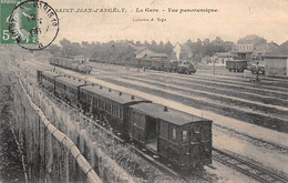 Saint Jean D'Angély           17      Intérieur De La Gare. Vue Panoramique        (voir Scan) - Saint-Jean-d'Angely