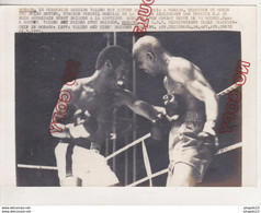 Au Plus Rapide Photo AFP Monaco 26 Mai 1974 Combat Valdes Briscoe Boxe Boxeur - Autres & Non Classés