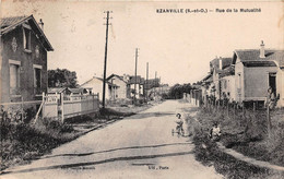 EZANVILLE - Rue De La Mutualité - Ezanville