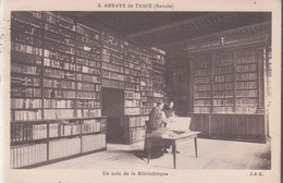 Abbaye De Tamié - Un Coin De La Bibliothèque - Gresy Sur Isere