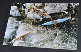 En Ardèche - Ecole De Kayaks - Rowing