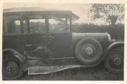 Automobile Ancienne De Marque CITROEN Accidentée * Accident Voiture * Auto * Photo Ancienne - PKW