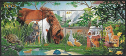 1996 Australia Fauna Animales De Granja Perros Gatos Caballos Patos Tortuga 1 Block Mint. - Farm