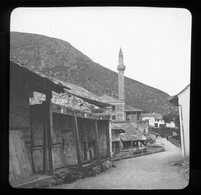 V1020 - BOSNIE-HERZEGOVIE - Un Bazar à MOSTAR - - Plaques De Verre