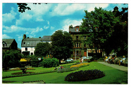 Ref 1478 - Postcard - Montpellier Parade & Gardens Harrogate Yorkshire - Harrogate