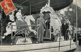 Fête Foraine * CPA * Un Coin Du Manège De Chevaux * Carousel - Andere & Zonder Classificatie