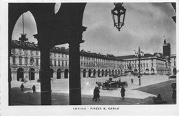 09423 "TORINO - PIAZZA S. CARLO - ANNI '30 DEL XX SECOLO" ANIMATA - TRAMWAY - CARROZZELLE - CART. ILL. ORIG. NON SPED. - Places & Squares