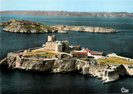 Marseille * Le Château D'if Et Les L'iles Du Frioul * Vue Aérienne - Castillo De If, Archipiélago De Frioul, Islas...