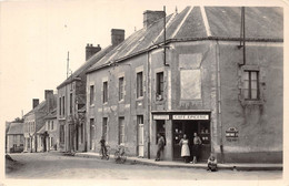 53-SAINT-AUBIN-DE-DESERT- UNE VUE L'EPICERIE - Autres & Non Classés