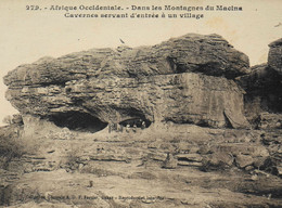 CPA - Afrique > Soudan > Montagne De MACINA - Entrée D'un Village Daté 1929 - Collection FORTIER Photo Dakar - TBE - Soudan