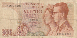 Billet De Banque Usagé. Belgique. 50 Francs. Personnages. Édifice. Etat Moyen. Taches. Petite Déchirure. - 50 Franchi