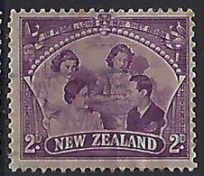 New Zealand 1946  Peace  2d  (o) SG.670 - Used Stamps