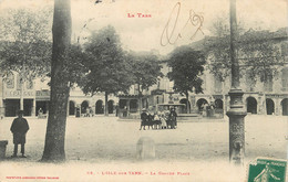 / CPA FRANCE 81 "Lisle Sur Tarn, La Grande Place" / Ed. Labouche - Lisle Sur Tarn