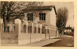 / CPA FRANCE 84 "Sorgues, école Des Filles" - Sorgues