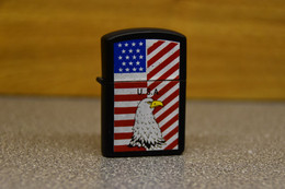 Aansteker - Lighter - Briquet - Accendino: Zippo Champ Z-16 USA United States Of America (fake) - Zippo