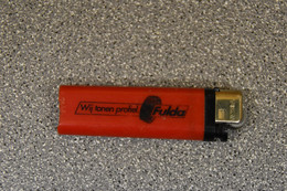 Aansteker - Lighter - Briquet - Accendino: TOKAI Fulda Banden Fulda (D) - Autres & Non Classés