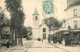 Bry Sur Marne * La Place De L'église * Tramway Tram * Boulangerie - Bry Sur Marne