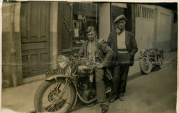 Carte Photo * Moto Ancienne De Marque PEUGEOT Peugeot * Motos Transport - Moto