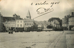 Le Blanc * Arrivée Du Tramway , Place Du Marché * Tram * Restaurant - Le Blanc